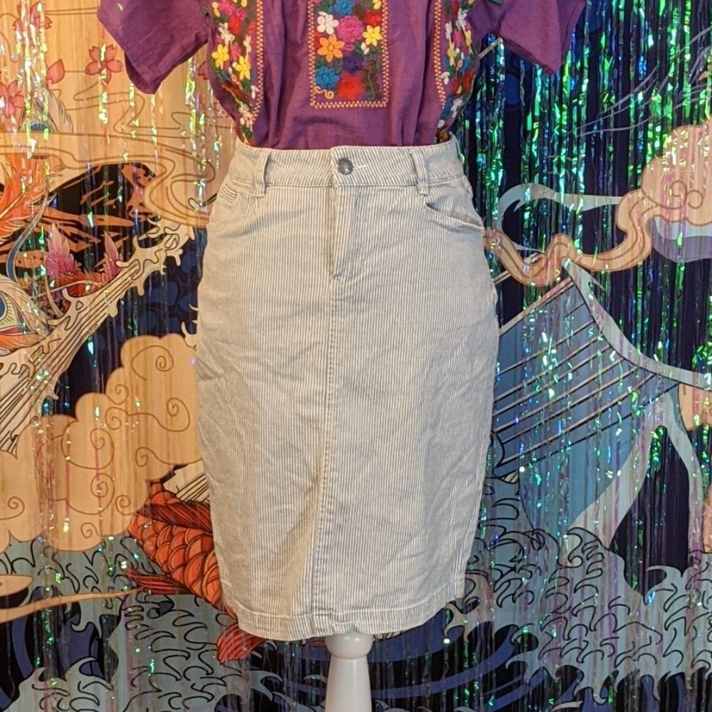 Per Se Pinstriped Denim Skirt - Size 8